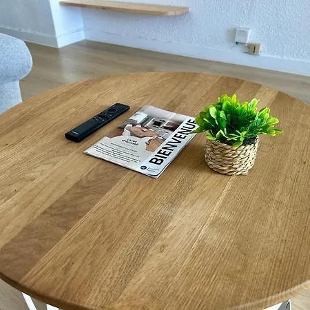 Appartement Climatisé Et Spacieux Avec Terrasse Et Vue Sur Le Port Capacité 6 Personnes